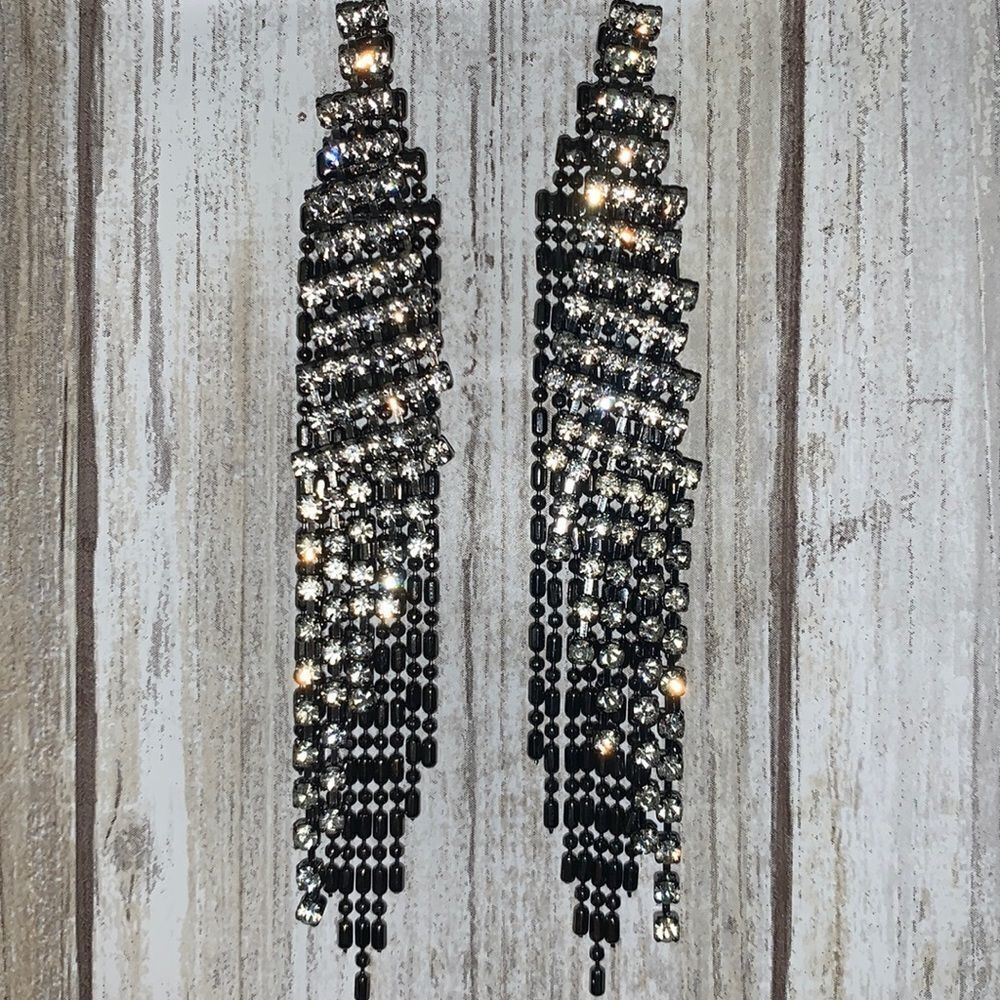 ‎Rhinestone drop earrings